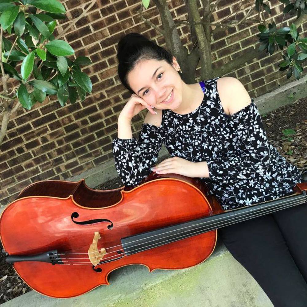 Meet your Posher, Taynara